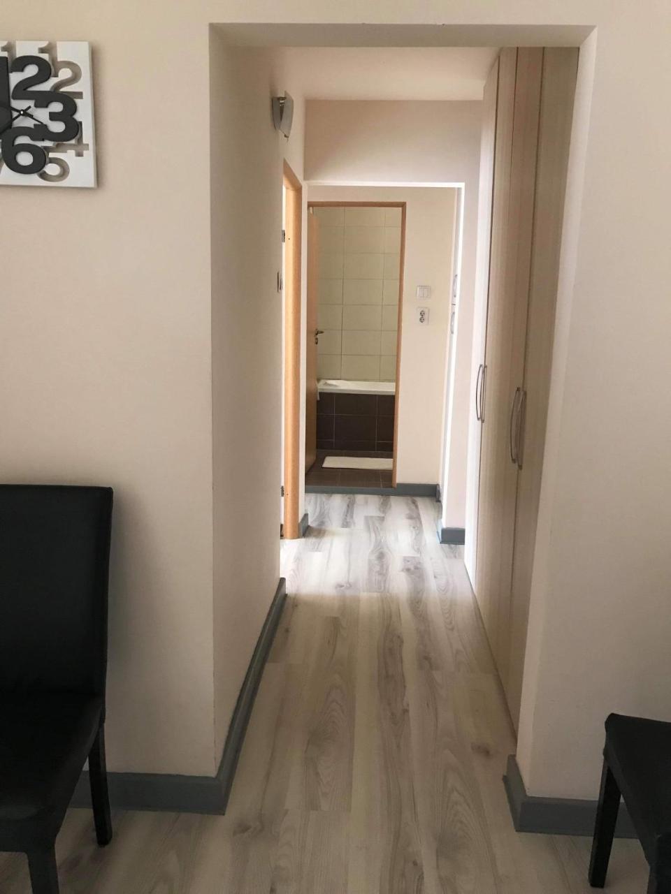Apartment Boulevard